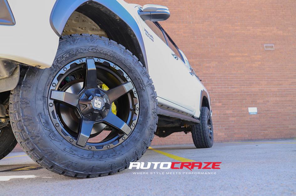 TOYOTA HILUX N80 4WD EXODUS MATTE BLACK